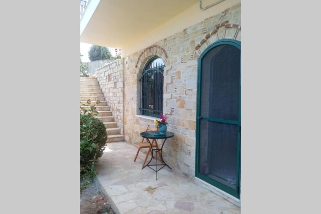 Villa Roses-Mourteri Exterior foto