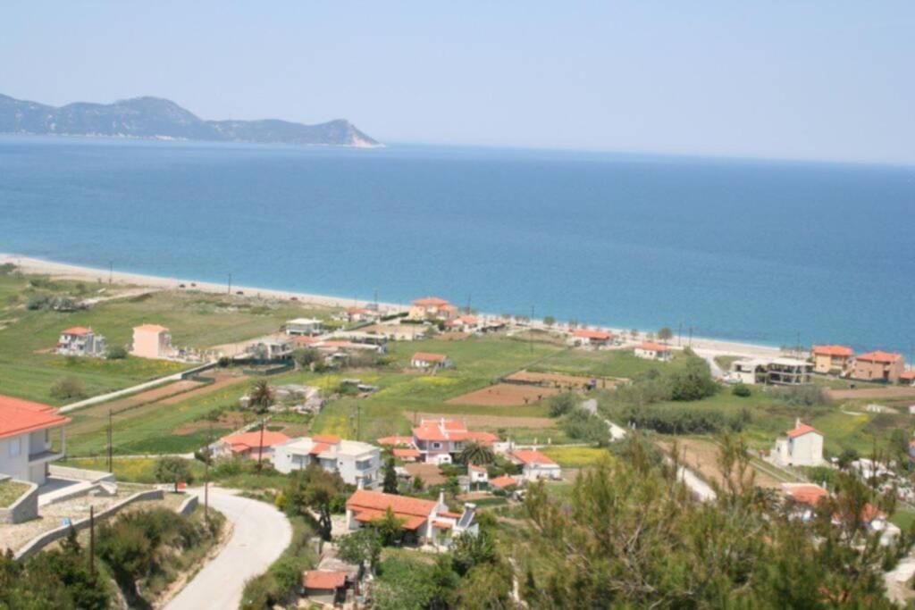 Villa Roses-Mourteri Exterior foto