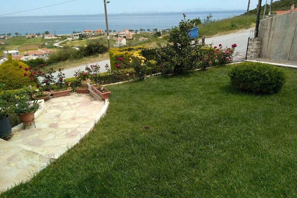 Villa Roses-Mourteri Exterior foto